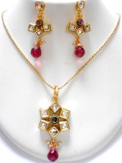 Kundan Pendant Sets